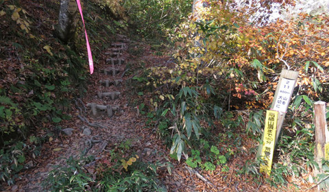 18102809登山道CA入り口.jpg